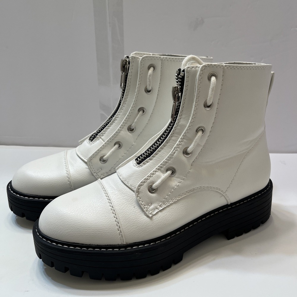 Sugar Women's 9.5 White Boots Livewire Lace-Up Zipper Black Sole
